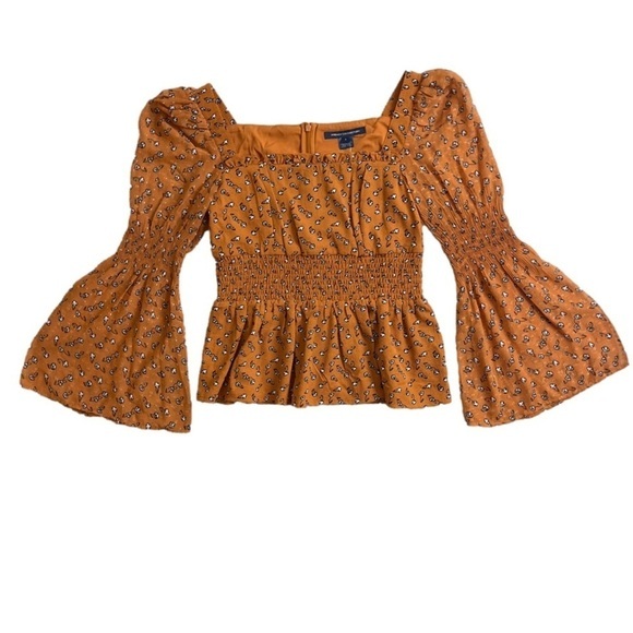 French Connection Tops - ⭐️ NWT- French Connection brown floral long bell-sleeved smocked blouse- small